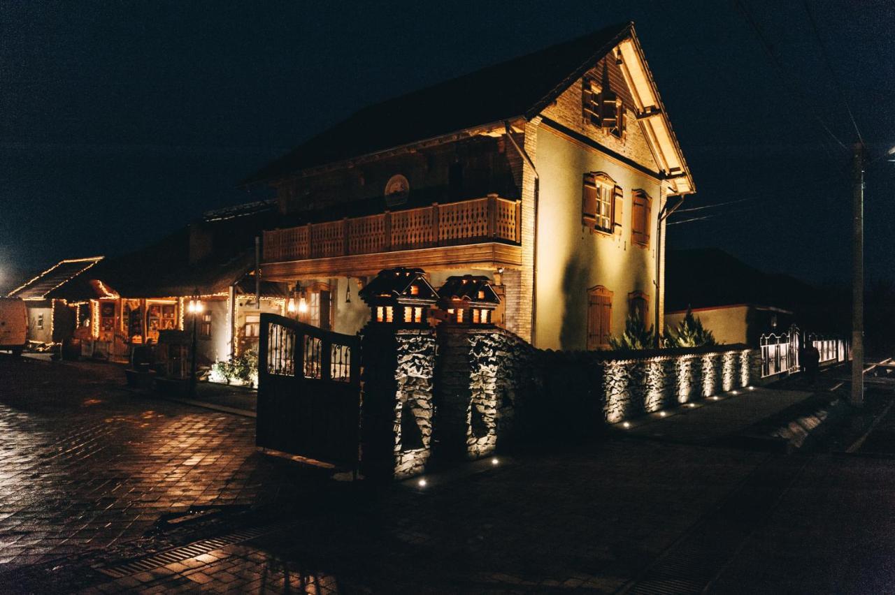 Gagauz Sofrasi Hotel Congaz ภายนอก รูปภาพ